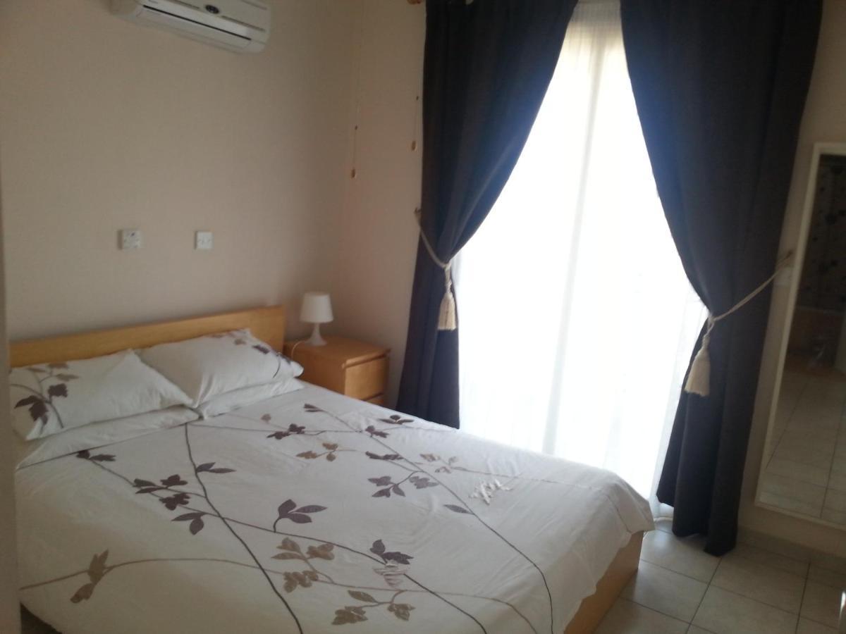 Appartement Royal Seacrest à Paphos Extérieur photo